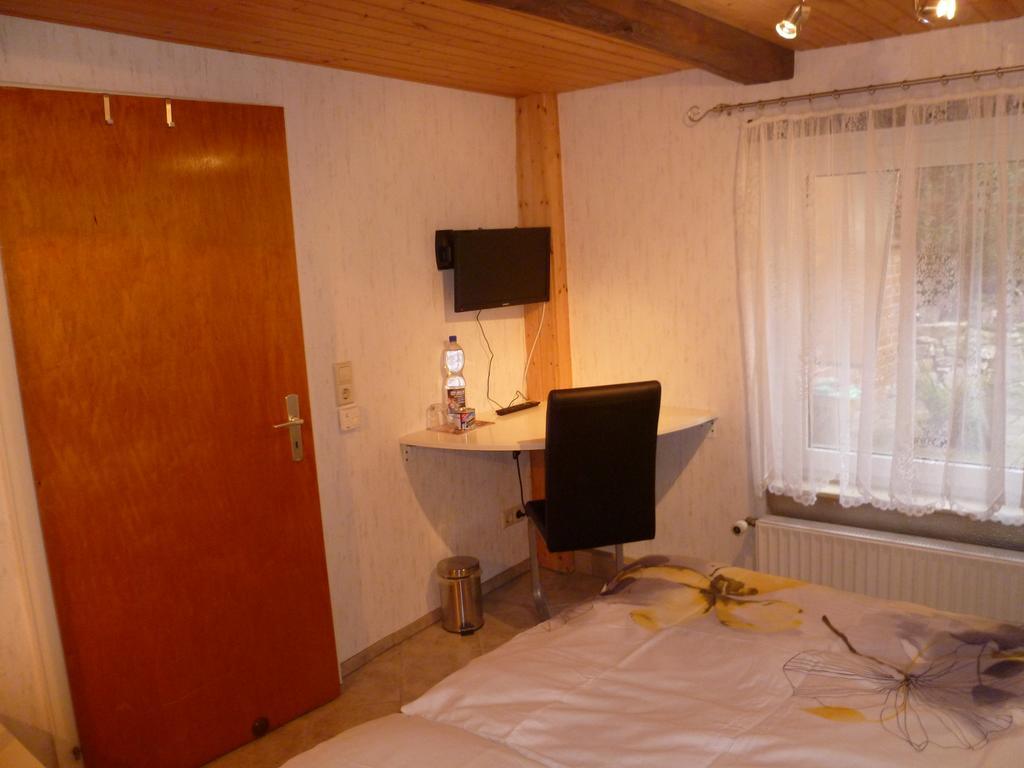 Guest House Schneider Laatzen Екстериор снимка